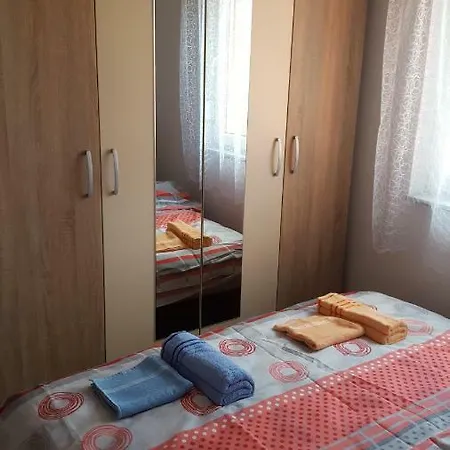 Apartamento Apartman Lux